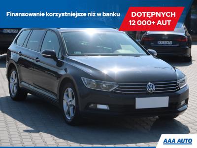 Volkswagen Passat B8 Variant 2.0 TDI BlueMotion SCR 150KM 2016