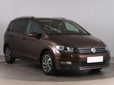 Volkswagen Touran 2017 2.0 TDI 133776km Movie