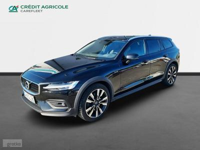 Volvo V60 II CC Pro D4 AWD aut Kombi. DW9GL36