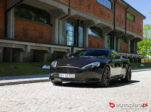 Aston Martin DB9