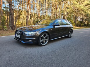 Audi A4 Avant 2.0 TDI DPF multitronic S line Sportpaket