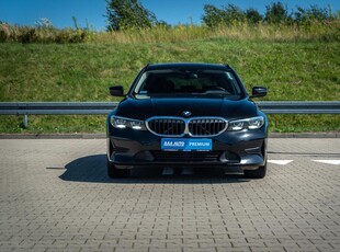 BMW 3 2020 320 i 98677km Kombi