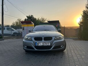 BMW Seria 3 318i