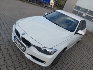 BMW SERIA 3 V (F30/F31/F34) JEDYNA TAKA 184 KONIE AUTOMAT SKÓRA