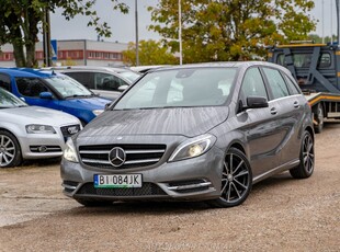 Mercedes-Benz Klasa B W246 2.0 Automat 211KM