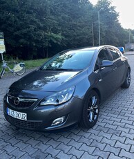 Opel Astra 1.7 CDTI DPF Cosmo