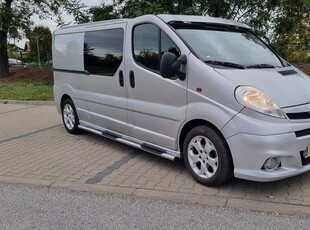 Opel Vivaro 2.5 CDTI L2H1 Design Edition