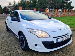 Renault Megane 1.6 16V 110 Paris