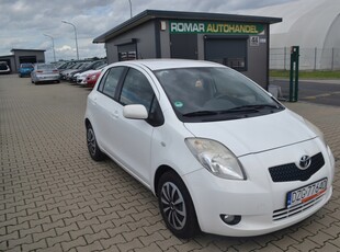 Toyota Yaris II Hatchback 5d 1.3 i VVT-i 86KM 2009