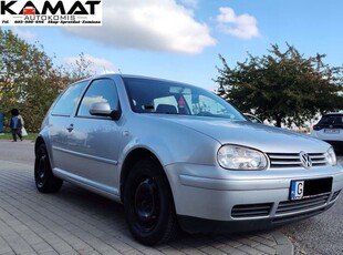 Volkswagen Golf IV Hatchback 1.6 16V 105KM 2002