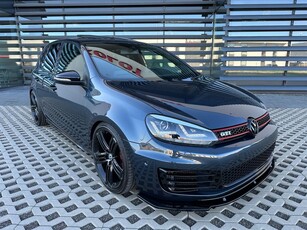 Volkswagen Golf VI 2.0 TSI GTI DSG