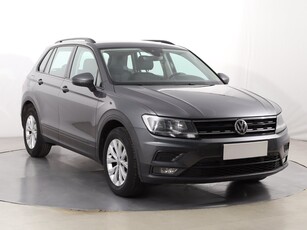 Volkswagen Tiguan , Salon Polska, Serwis ASO, Klima, Parktronic