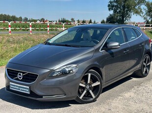 Volvo V40 II Cross Country D3 150KM 2014