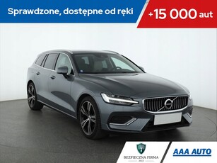 Volvo V60 II Kombi 2.0 D3 150KM 2020