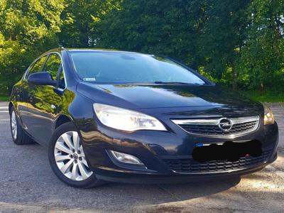 Opel Astra J 1.6 benzyna + LPG