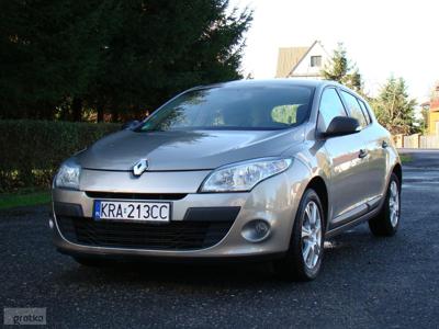 Renault Megane III 1.6 16V Color Edition