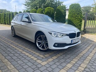 BMW Seria 3 320d xDrive Sport Line