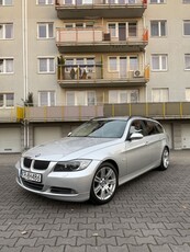 BMW Seria 3 325i Touring