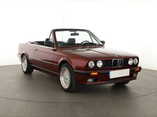 BMW SERIA 3 II (E30) , Skóra, Podgrzewane siedzienia