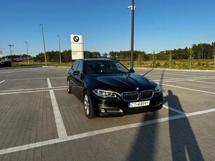 BMW Seria 5 525d xDrive Luxury Line