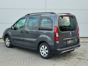 Citroen Berlingo Benzyna, Nawigacja, Kamery, 1 właściciel, Multispace , AUTO DEAL Piła