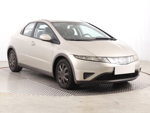 Honda Civic VIII , Salon Polska, Serwis ASO, Parktronic