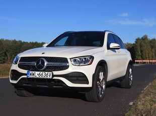 Mercedes-Benz GLC 300 4Matic 9G-TRONIC AMG Line