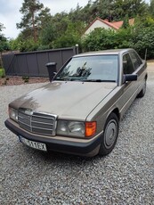 Mercedes-Benz W201 (190)