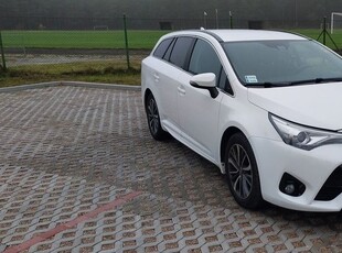 Toyota Avensis 2.0 D-4D Premium