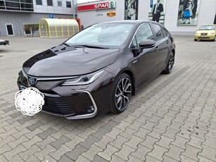 Toyota Corolla 1.8 Hybrid Executive