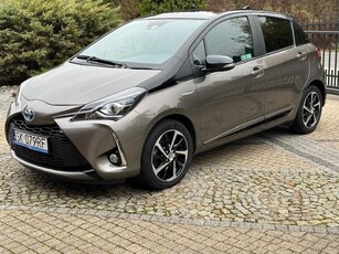 Toyota Yaris Hybrid 100 Selection