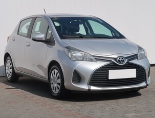 Toyota Yaris III , Salon Polska, Serwis ASO, Klima