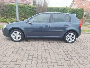 Volkswagen Golf KLIMATRONIC.STAN TOP..NAVI..