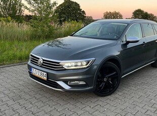 Volkswagen Passat 2.0 TDI SCR 4Motion DDG Highline