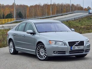 Volvo S80 4.4 V8 AWD Executive