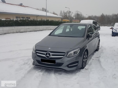 Mercedes-Benz Klasa B W246 B 200 (CDI) d