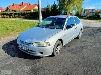 Mitsubishi Colt V Mitsubishi Colt 1. 3 00r