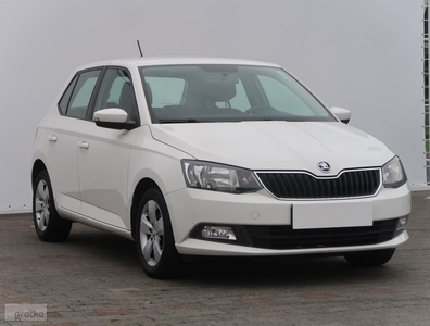 Skoda Fabia III , Salon Polska, Serwis ASO, GAZ, Klima, Parktronic