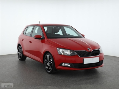 Skoda Fabia III , Salon Polska, Serwis ASO, Klima, Parktronic