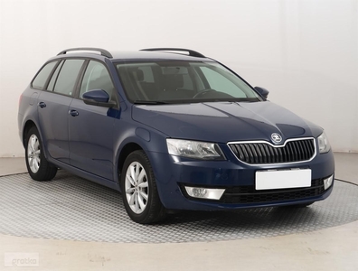 Skoda Octavia III , Serwis ASO, Klima, Tempomat, Podgrzewane siedzienia