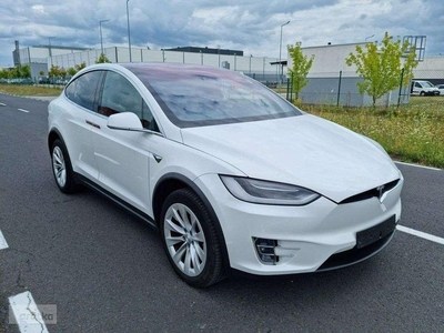 Tesla Model X I