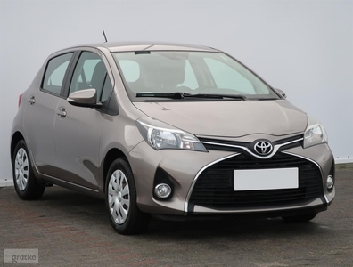 Toyota Yaris III , Salon Polska, Serwis ASO, Klimatronic