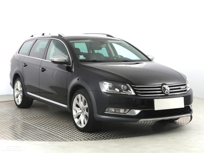 Volkswagen Passat B7 , Salon Polska, 174 KM, DSG, Skóra, Navi, Xenon, Bi-Xenon,