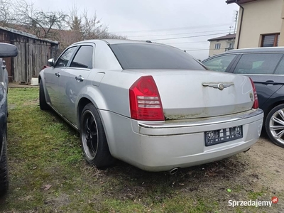 5.7 benz 340KM HEMI ! Automat ! Uszkodzony silnik !