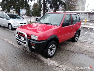 Nissan Terrano II / 4X4 / 2,4 LPG