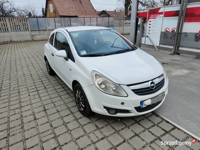 Opel Corsa D Van Vat1 1,3CDTI Klimatyzacja