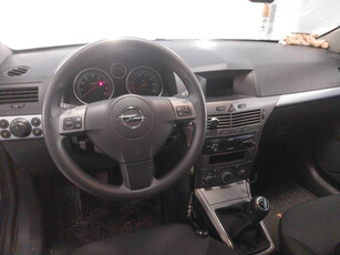 Opel Astra 2005 1.6 16V 197197km Hatchback