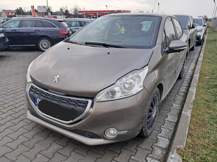 Peugeot 208 2012 1.4 VTi 84427km Hatchback