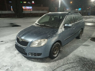 Skoda Fabia 2008 1.4 16V 240880km Hatchback