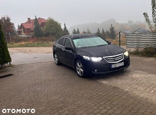 Używany Honda Accord 2011